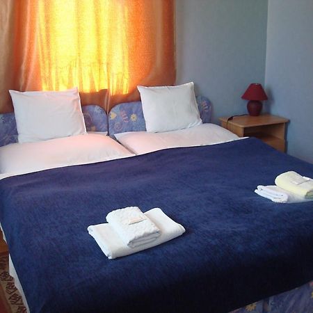 Hotel Arany Trofea エゲル 部屋 写真