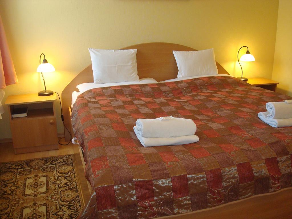 Hotel Arany Trofea エゲル 部屋 写真